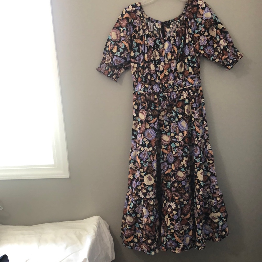 Ann Taylor women’s multicolored maxi dress 8T